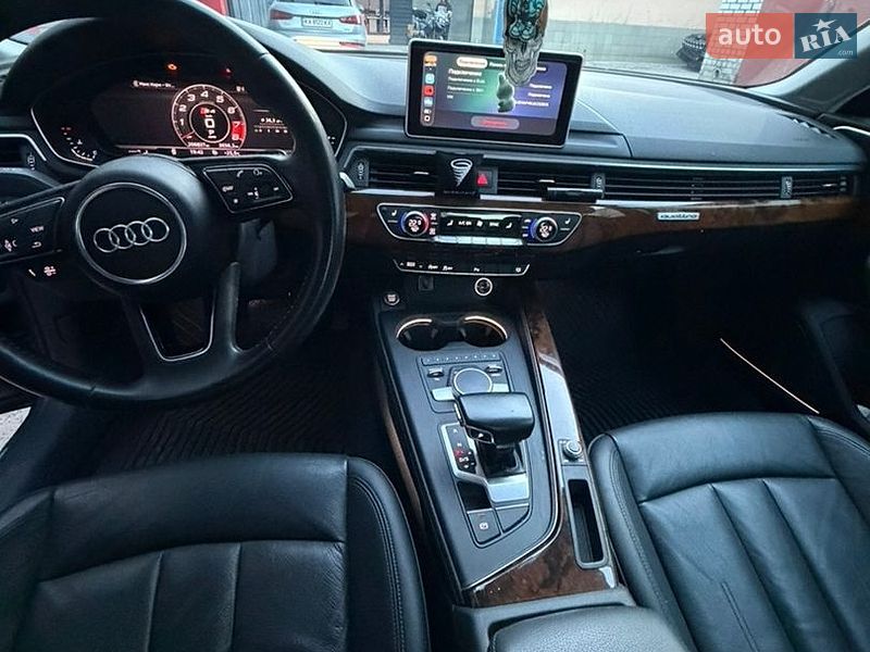 Седан Audi A4 2018 в Києві