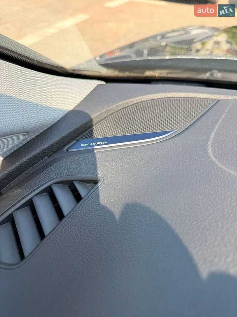 2018 Audi A4 - мініатюра 23