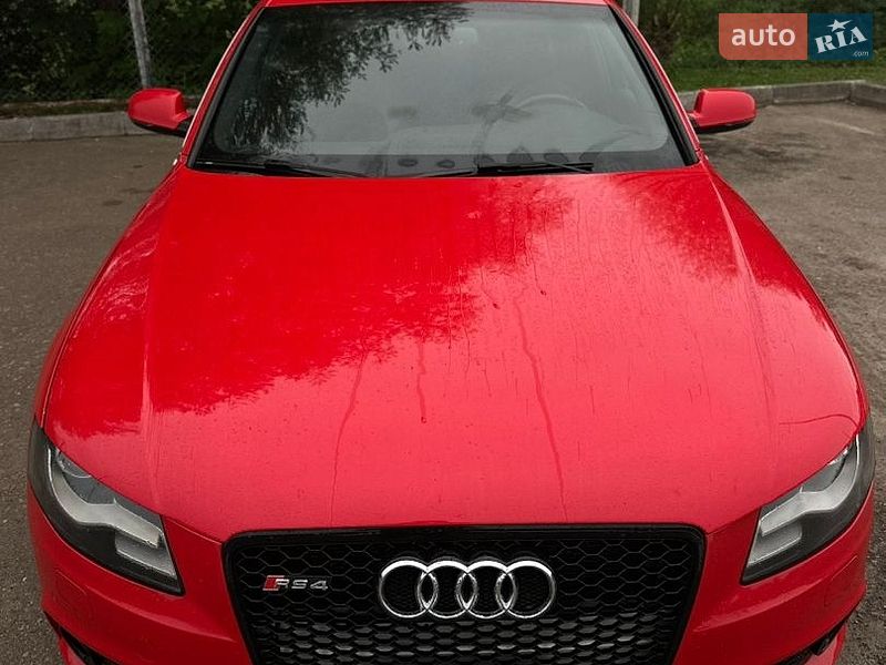 Седан Audi A4 2010 в Самборі