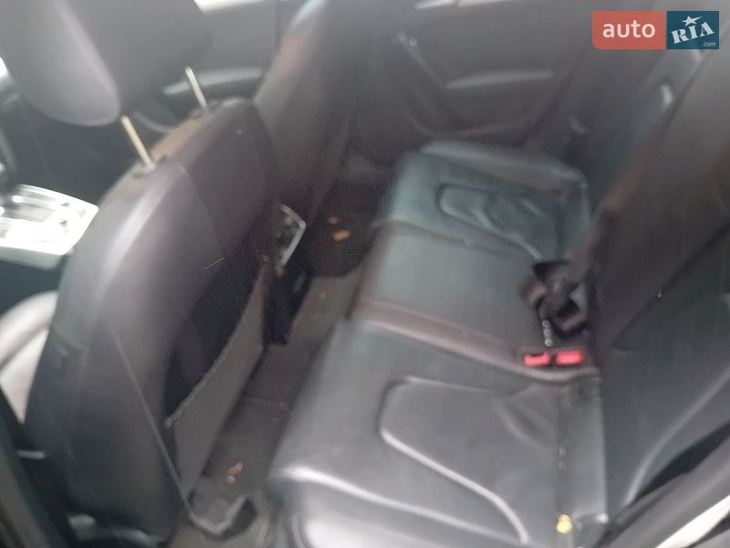 Седан Audi A4 2015 в Жидачові