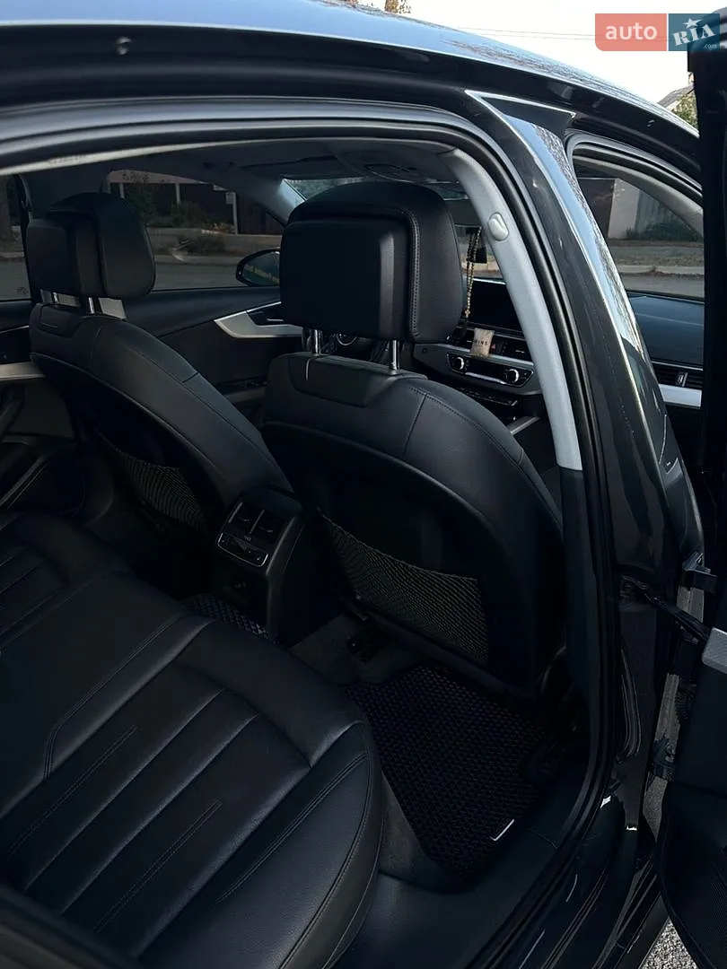 2015 Audi A4 - мініатюра 11