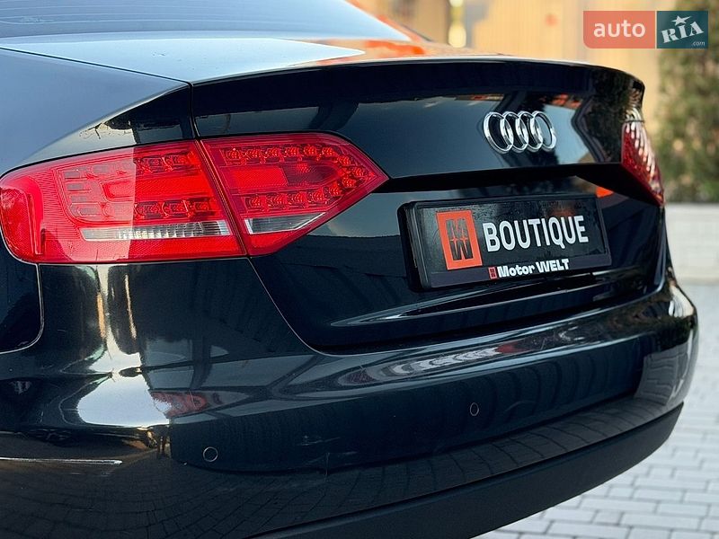 Седан Audi A4 2009 в Одесі