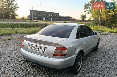 Седан Audi A4 1998 в Малині