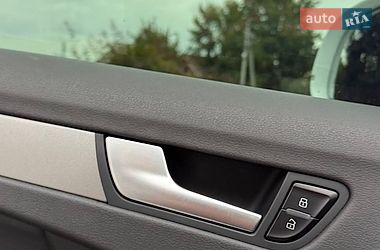Седан Audi A4 2014 в Бершаді