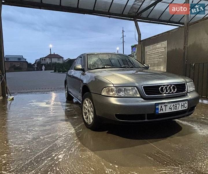 Седан Audi A4 1994 в Городенке фото 4 Седан Audi A4 1994 в Городенке