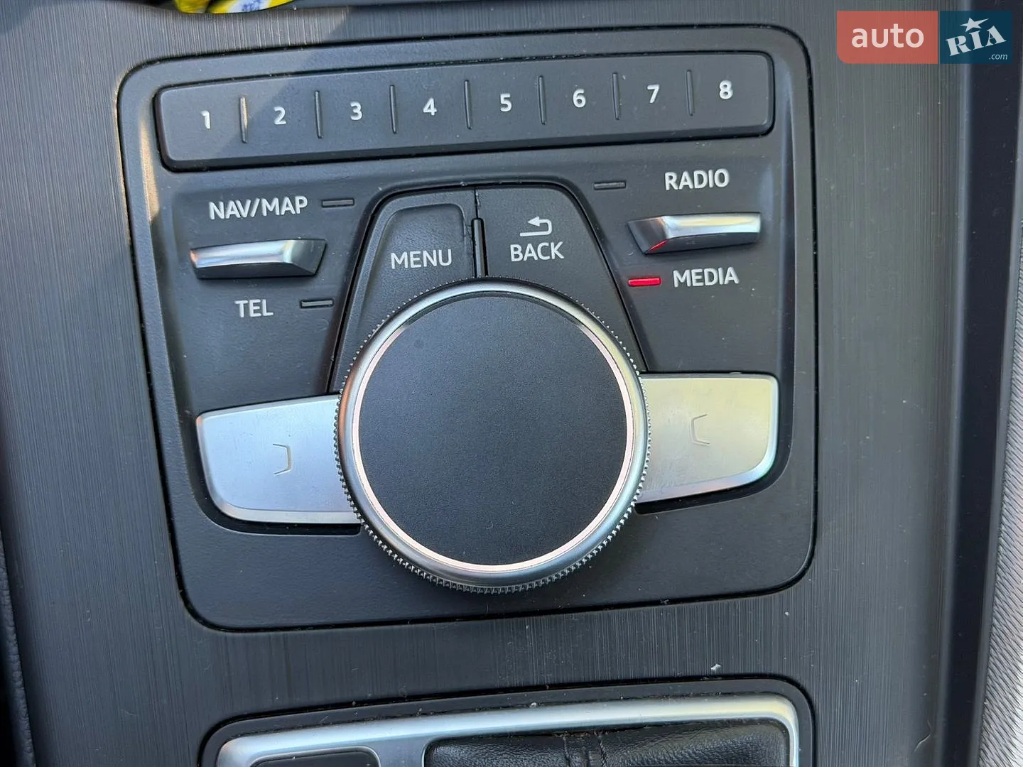 2015 Audi A4 - мініатюра 52