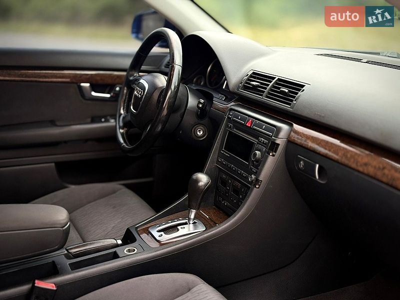 Универсал Audi A4 2007 в Вараше
