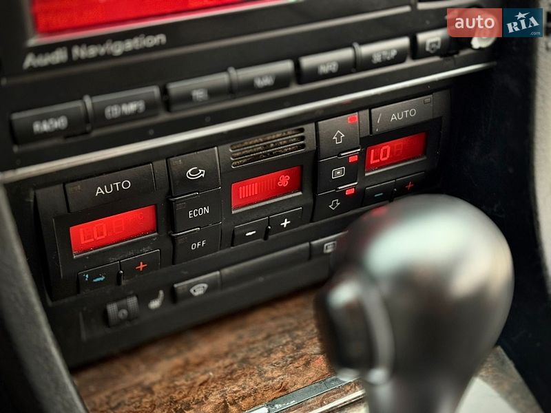 Универсал Audi A4 2007 в Вараше