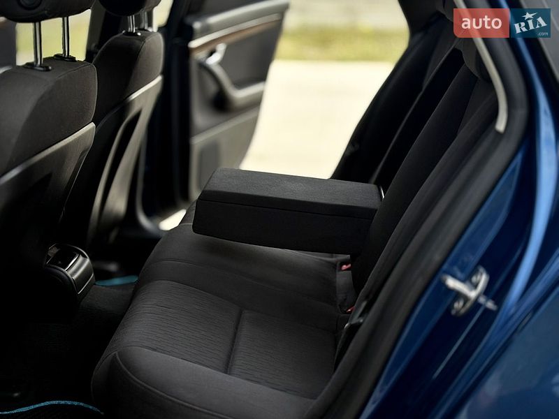 Универсал Audi A4 2007 в Вараше