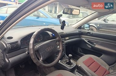 Седан Audi A4 1996 в Киеве