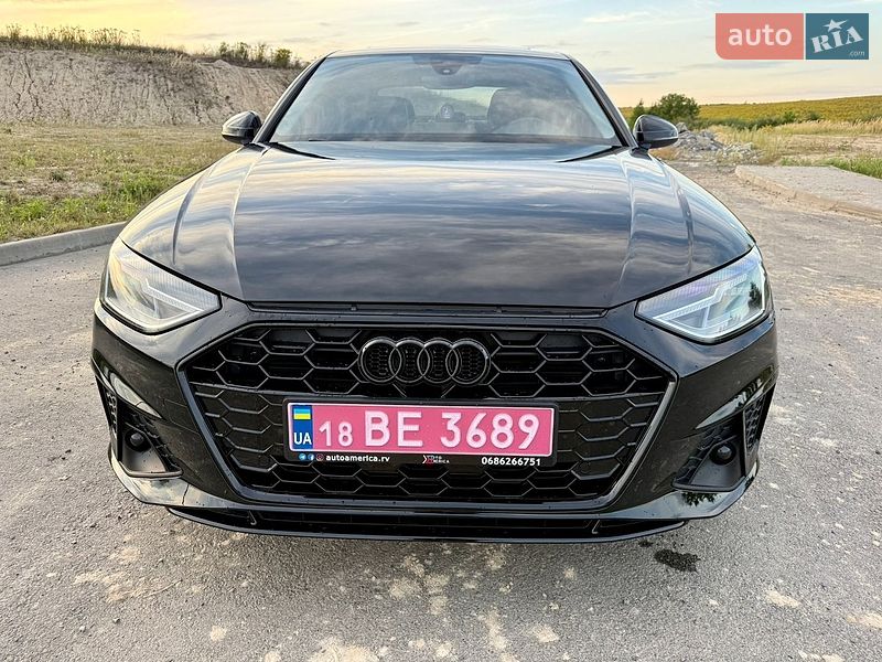 Седан Audi A4 2020 в Рівному