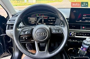 Седан Audi A4 2020 в Рівному