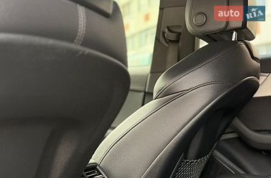 Седан Audi A4 2018 в Харкові