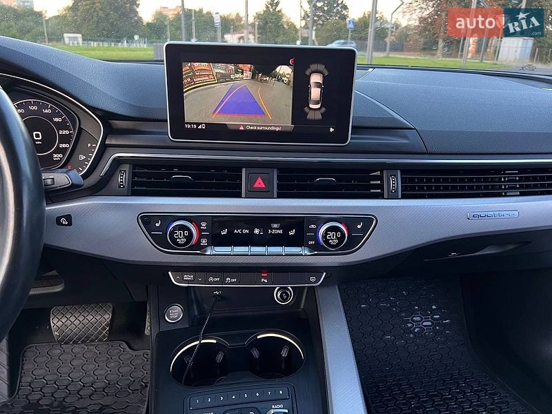 Седан Audi A4 2017 в Лубнах