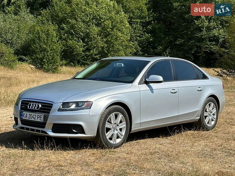 Седан Audi A4 2011 в Поляні фото Седан Audi A4 2011 в Поляні