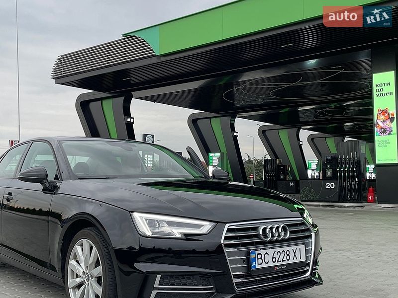 Седан Audi A4 2016 в Львові