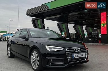 Седан Audi A4 2016 в Львові