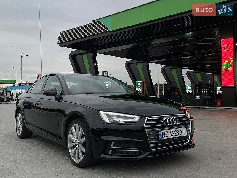 Седан Audi A4 2016 в Львові