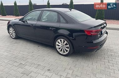 Седан Audi A4 2016 в Львові