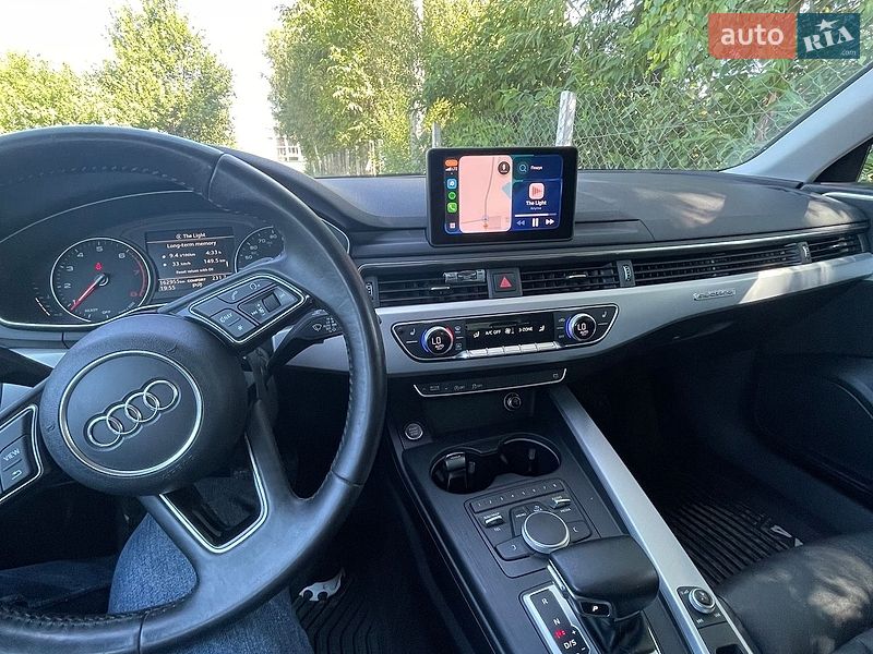 Седан Audi A4 2016 в Львові