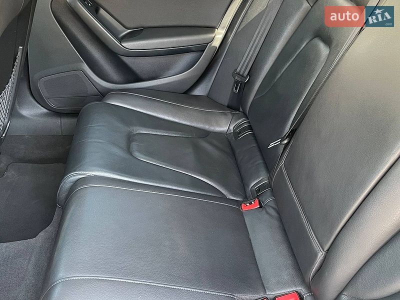 Седан Audi A4 2009 в Тернополе
