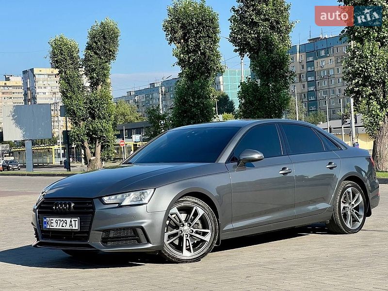 Седан Audi A4 2019 в Дніпрі фото Седан Audi A4 2019 в Дніпрі