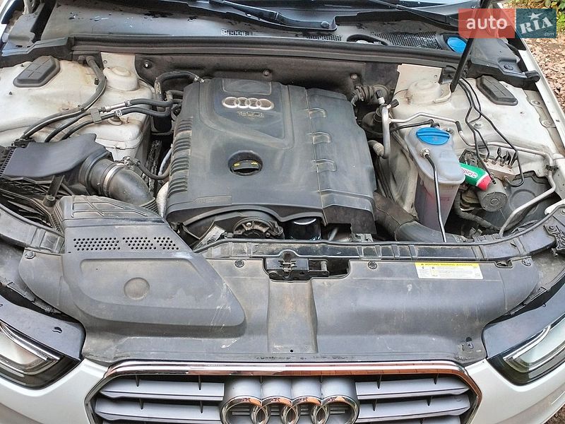 Седан Audi A4 2014 в Києві