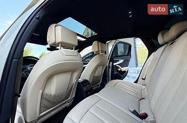 Седан Audi A4 2017 в Трускавці