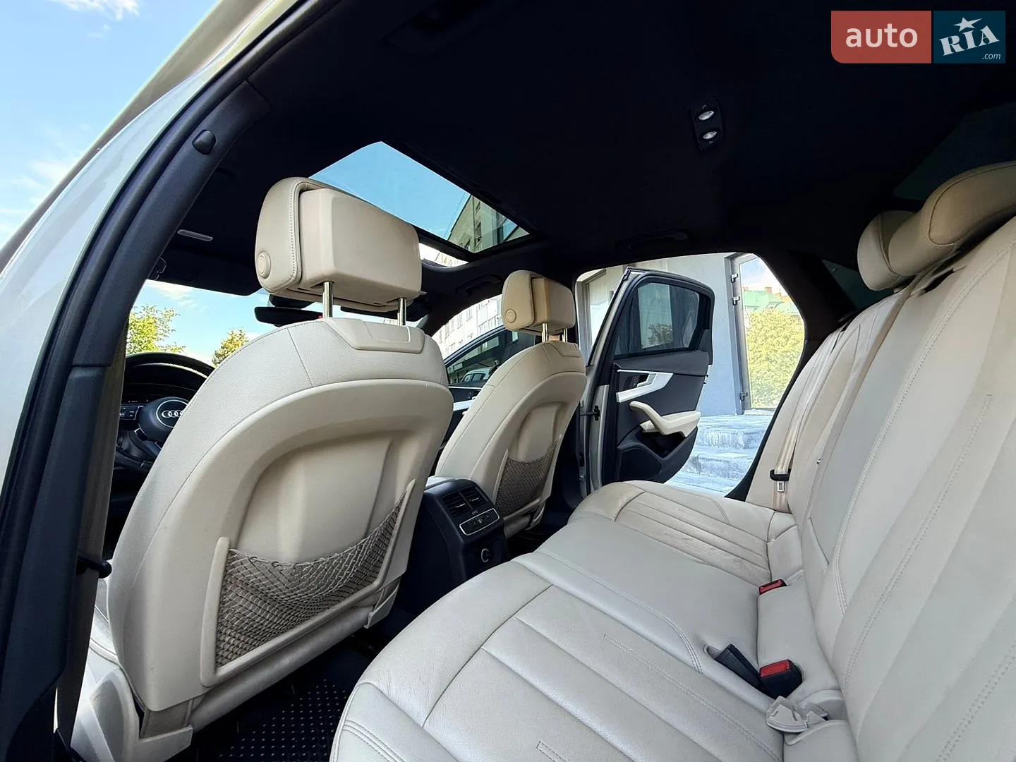 2017 Audi A4 - мініатюра 30