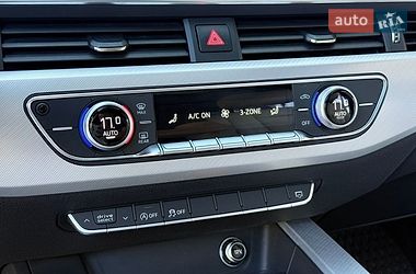 Седан Audi A4 2017 в Трускавці