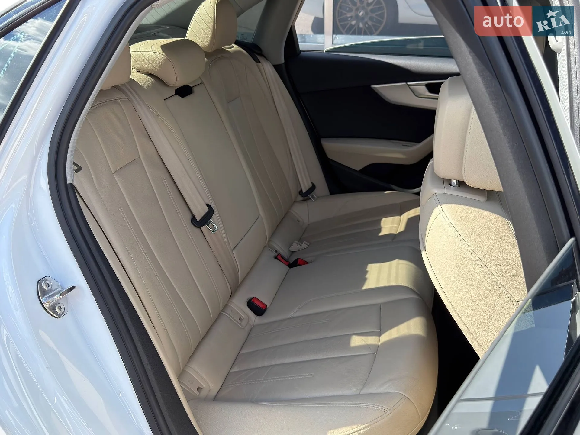 2016 Audi A4 - мініатюра 21