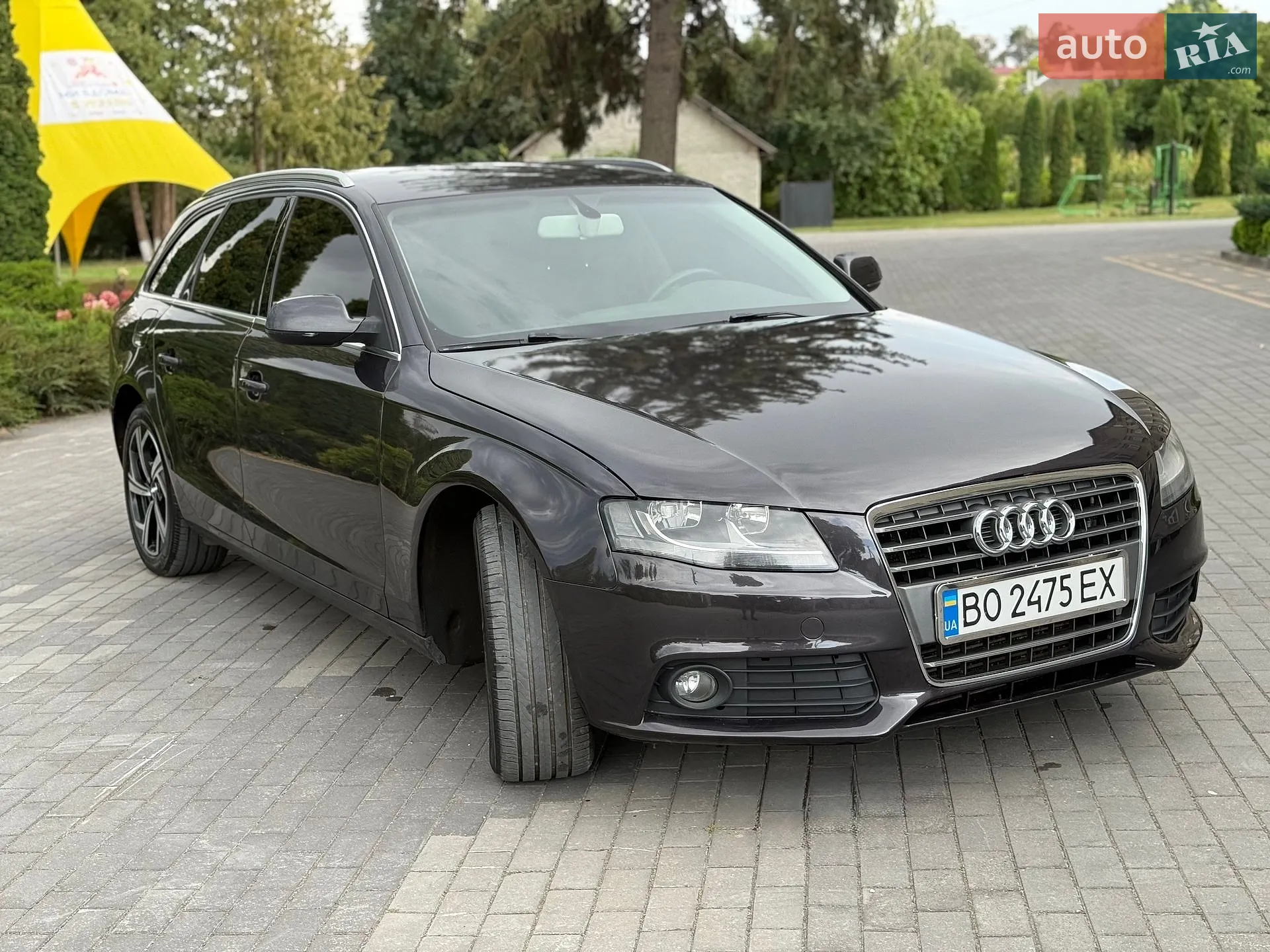 2010 Audi A4 - мініатюра 3