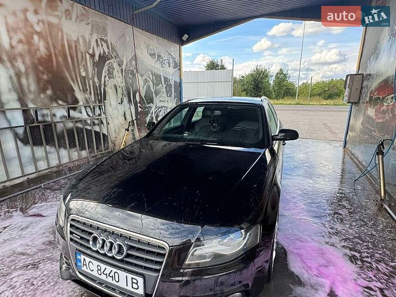 Універсал Audi A4 2010 в Володимирі