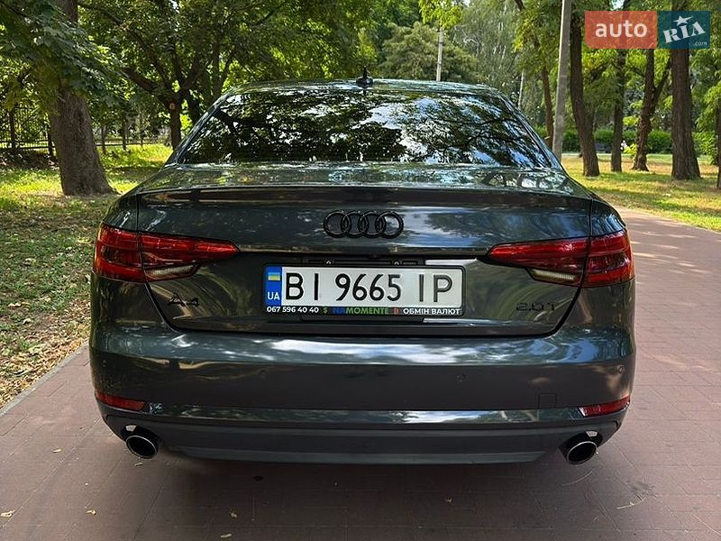 Седан Audi A4 2016 в Кременчуге