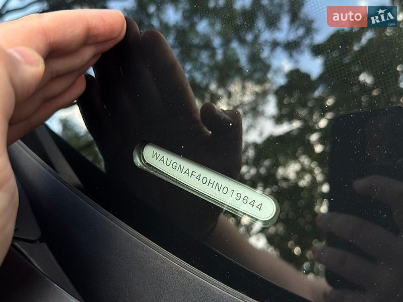 Седан Audi A4 2016 в Кременчуге