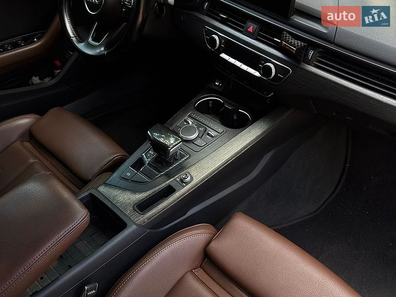 Седан Audi A4 2016 в Кременчуге