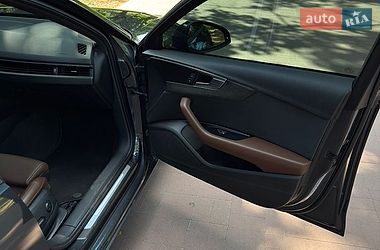 Седан Audi A4 2016 в Кременчуге