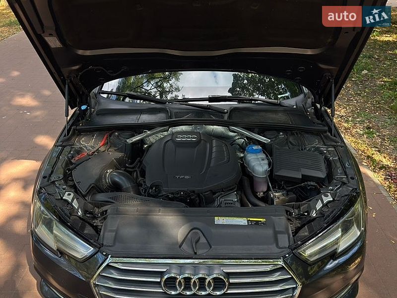 Седан Audi A4 2016 в Кременчуге