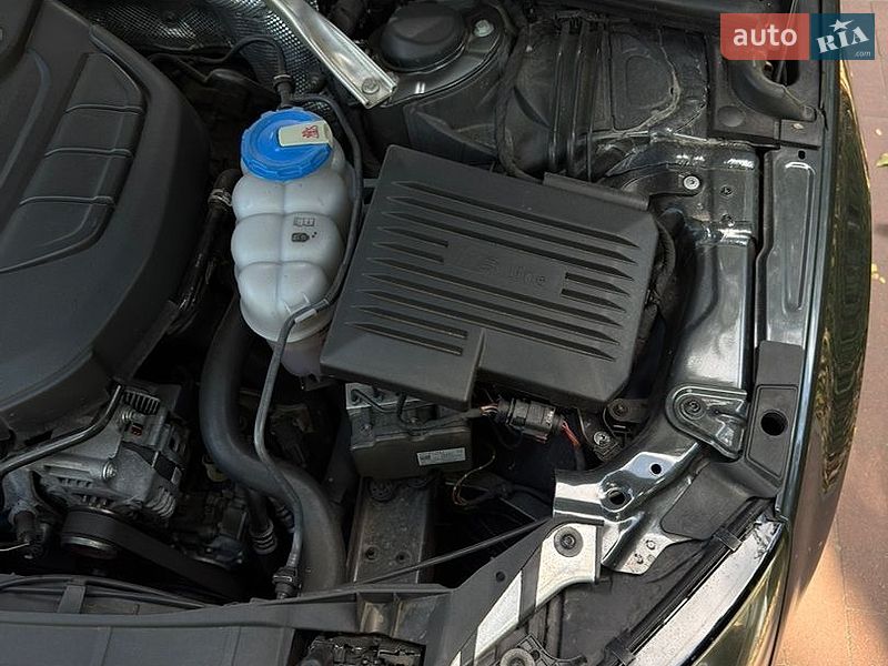 Седан Audi A4 2016 в Кременчуге