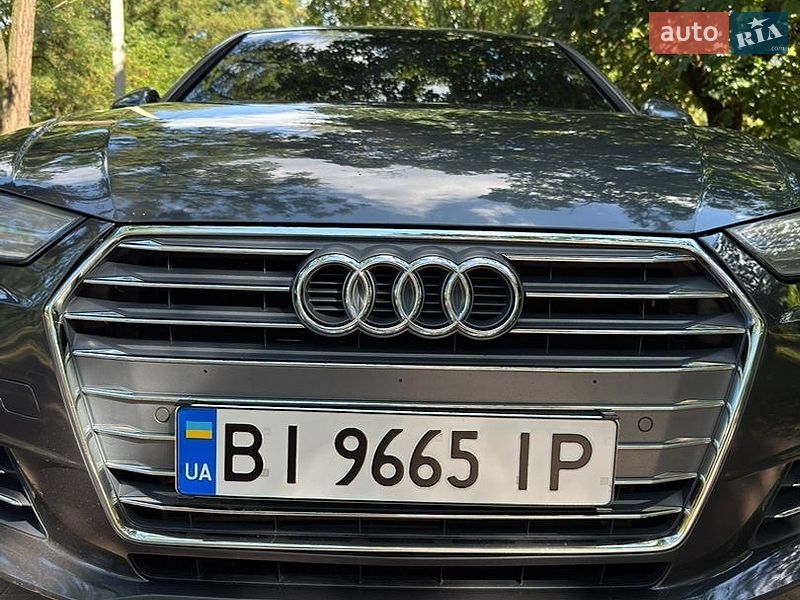 Седан Audi A4 2016 в Кременчуге