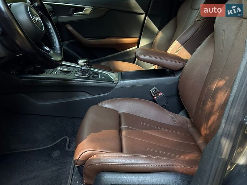 Седан Audi A4 2016 в Кременчуге