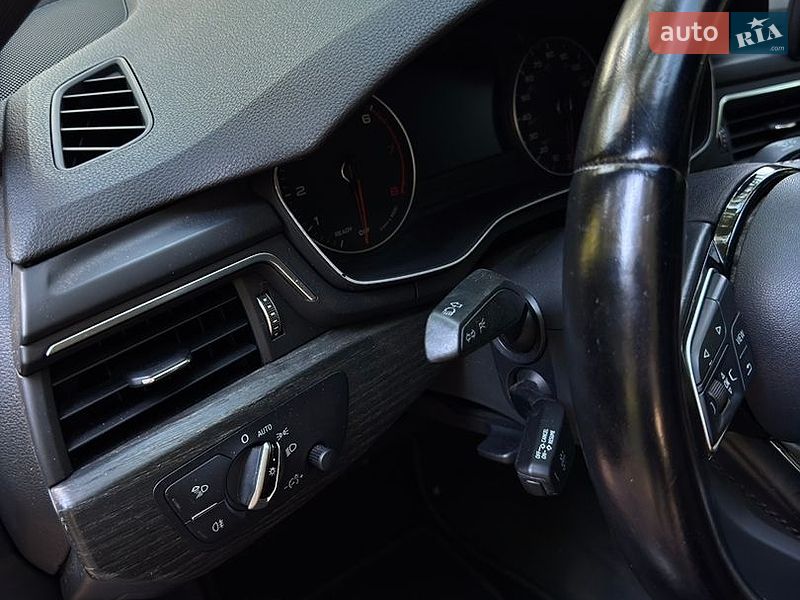 Седан Audi A4 2016 в Кременчуге