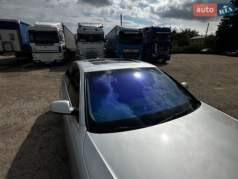 Седан Audi A4 2010 в Луцьку
