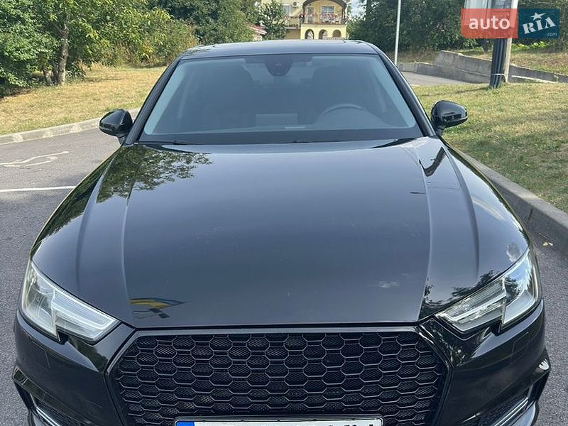 Седан Audi A4 2016 в Виннице