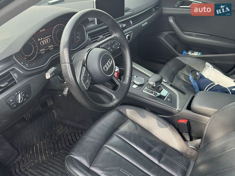 Седан Audi A4 2016 в Виннице