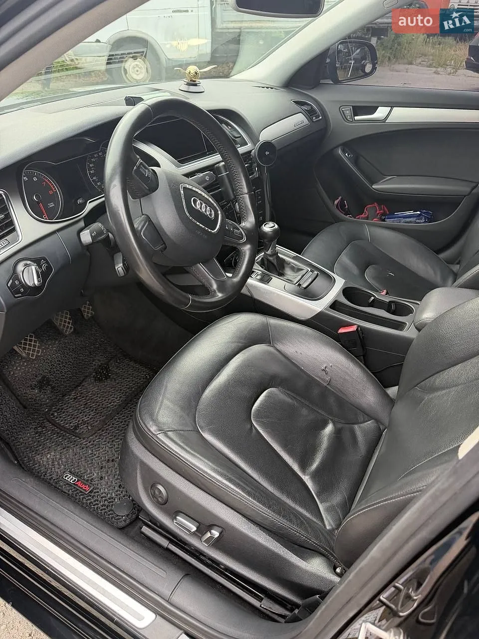 2012 Audi A4 - мініатюра 9