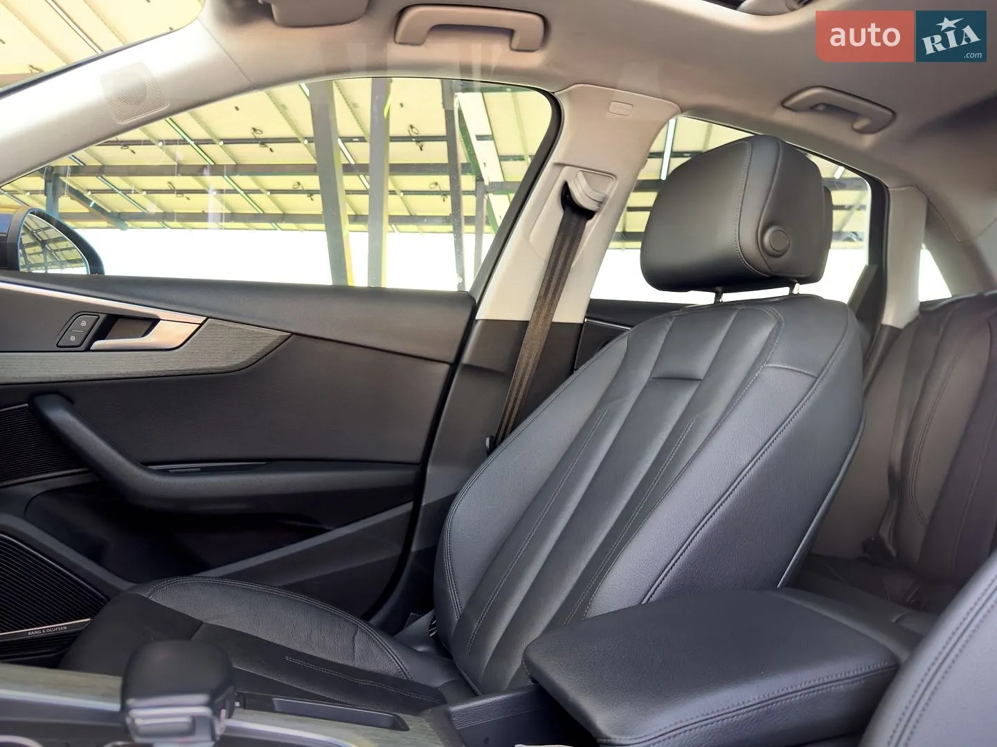 2017 Audi A4 - мініатюра 37