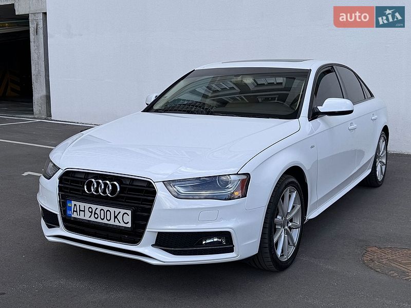 Седан Audi A4 2014 в Києві