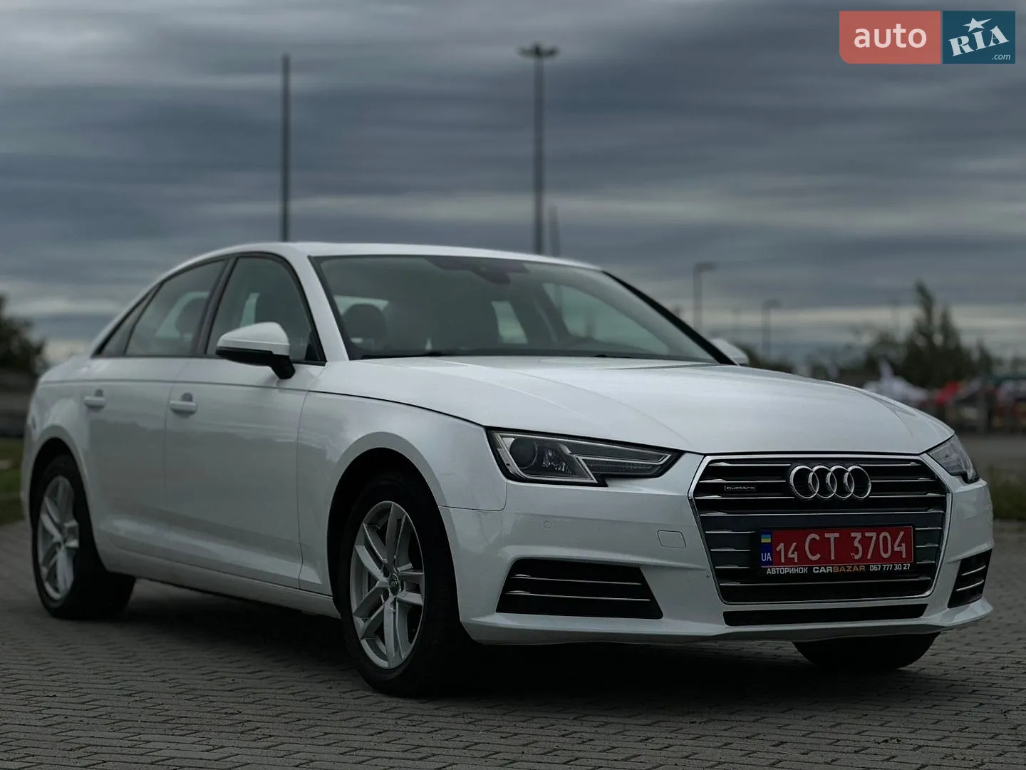 2016 Audi A4 - фото 1