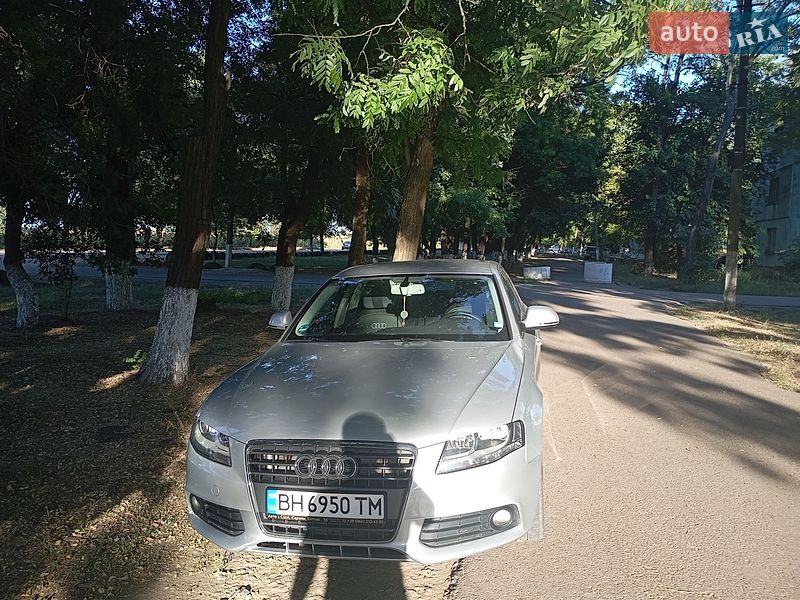 Седан Audi A4 2008 в Києві